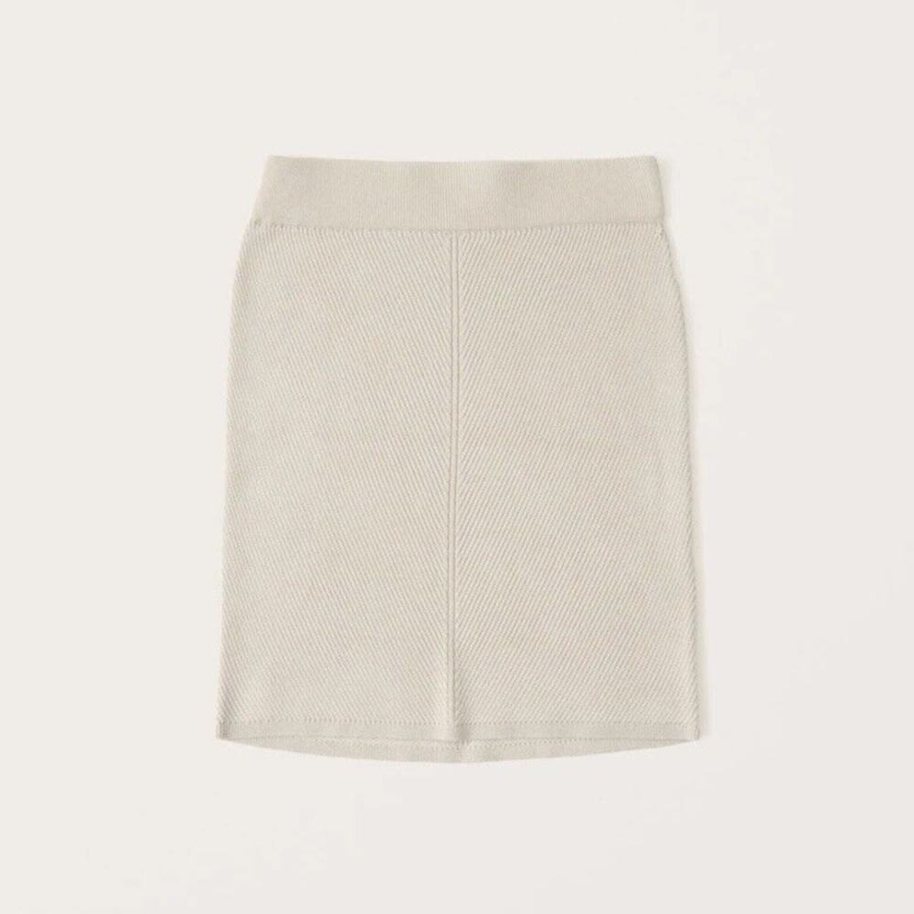 Abercrombie & Fitch Tan Ribbed Pencil Skirt